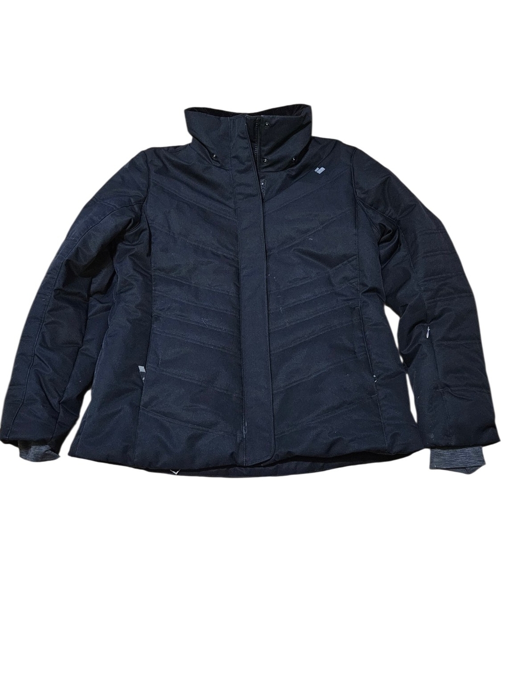 Up for sale is a beautiful, high-quality Obermeyer women's winter ski jacket in